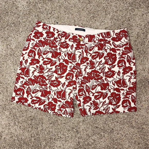 Land's End NWT Petite Size 16P Warm Cinnabar Floral Mid Rise Shorts - Picture 1 of 9